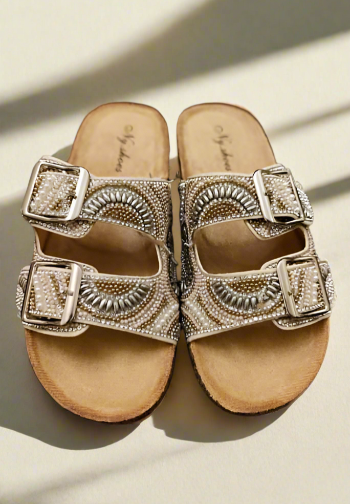 Elegant slippers